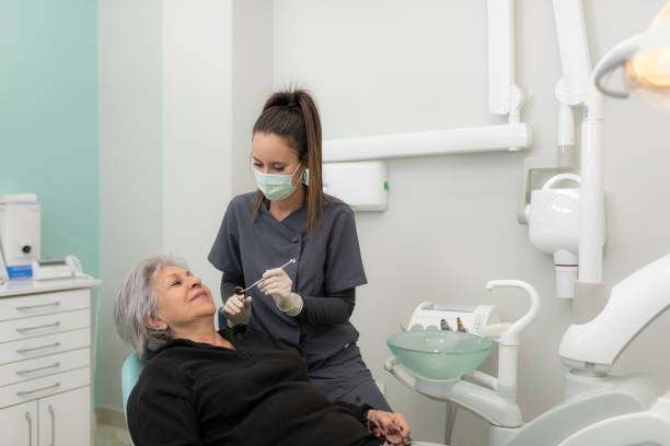 Best Dentist for Tooth Abscess  in Olympia Heights, FL